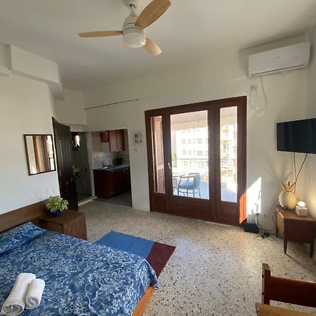 Mosaics Easystay Room 360'View Athen Eksteriør billede
